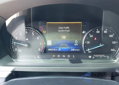 2021 Ford Explorer Xlt z USA, uszkodzony, nr VIN 1FMSK8DH2MGB20487